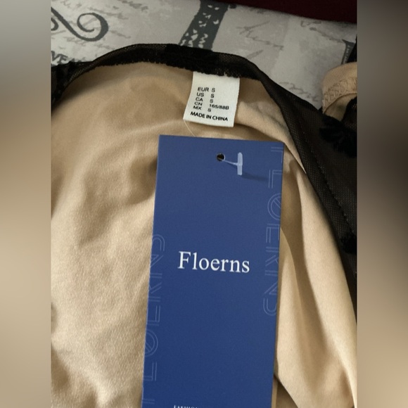 Floerns Black Floral Sheer Blouse - Picture 12 of 12